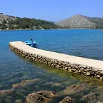 Seaside Secluded Cove Dragnjevica - Telascica, Dugi Otok - 8140