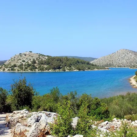 Appartement Seaside Secluded Cove Dragnjevica - Telascica, Dugi Otok - 8140 Sali
