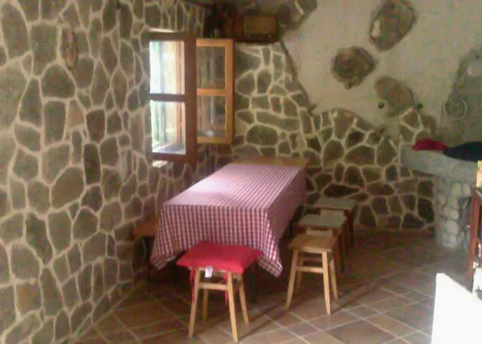 Апартаменты Seaside Secluded Cove Dragnjevica - Telascica, Dugi Otok - 8140